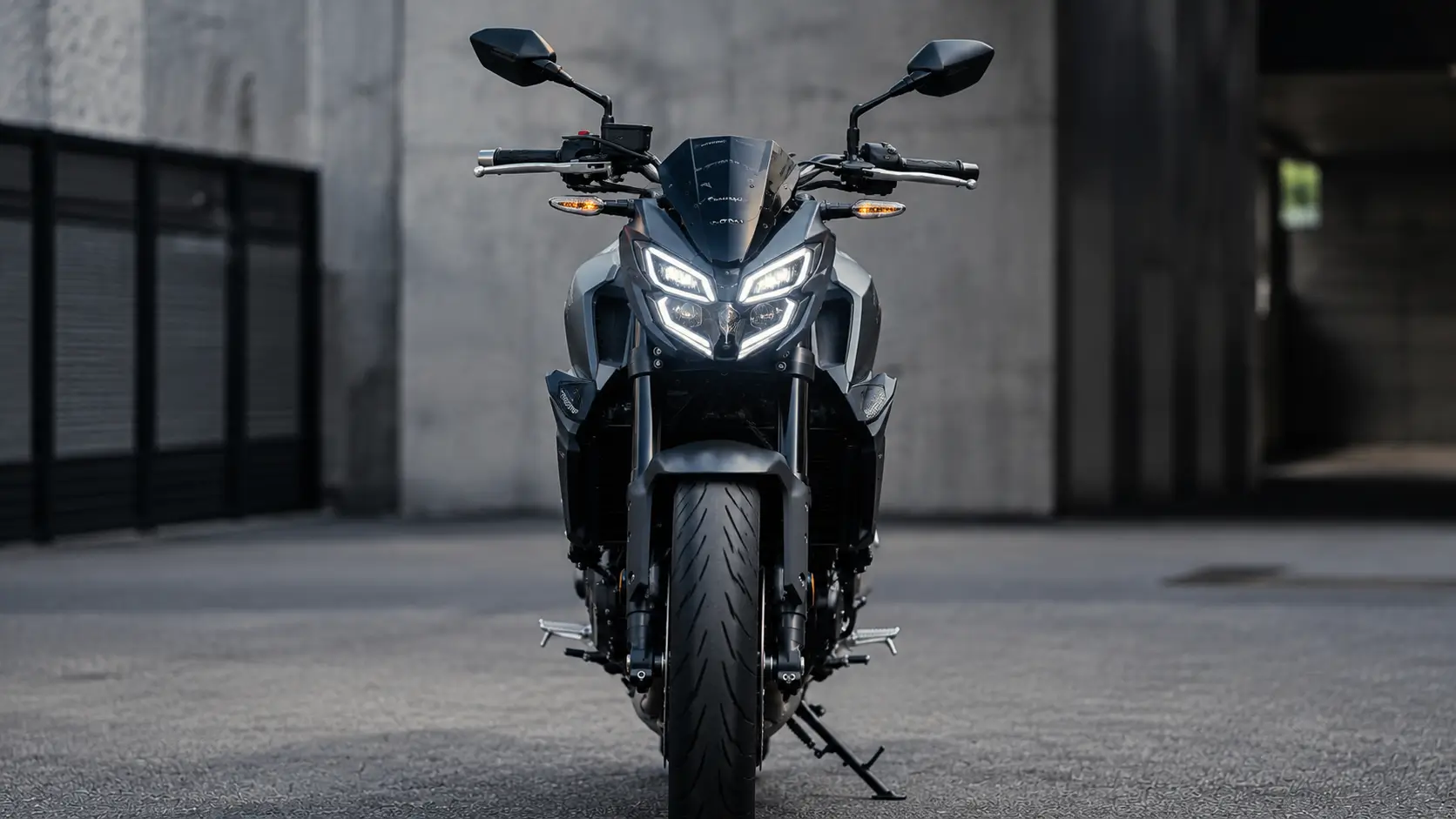 Honda CB750 Hornet hindi